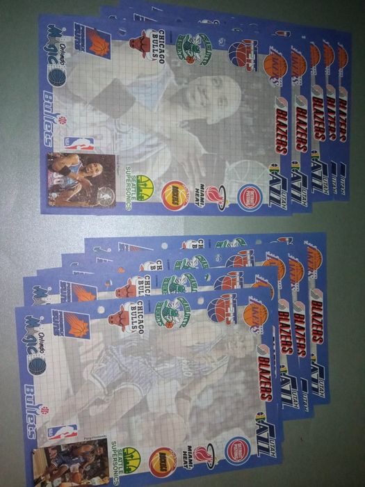 10 karteczek z koszykówka z lat 90.