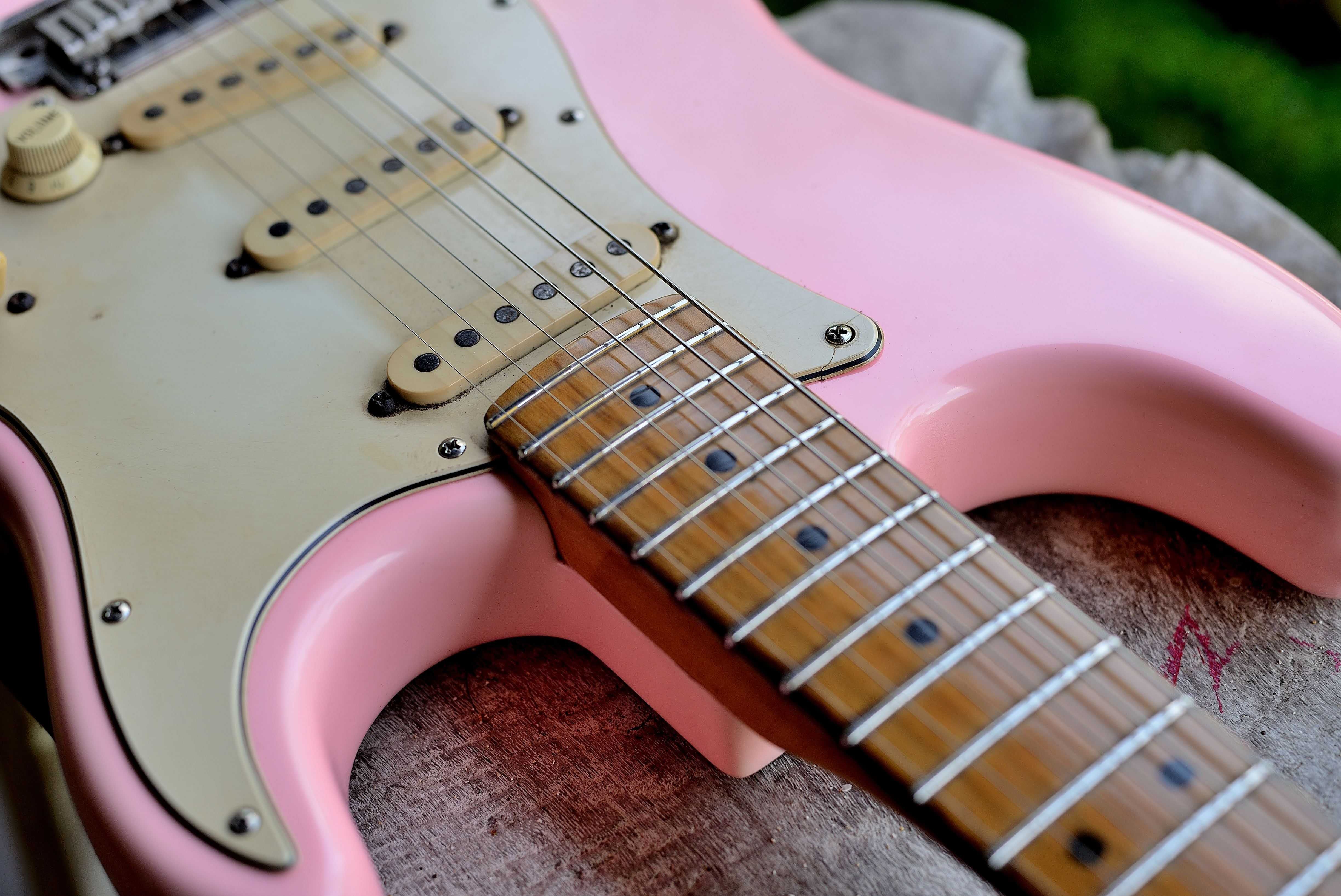 Fender Stratocaster Standard USA 1997 - gitara z historią