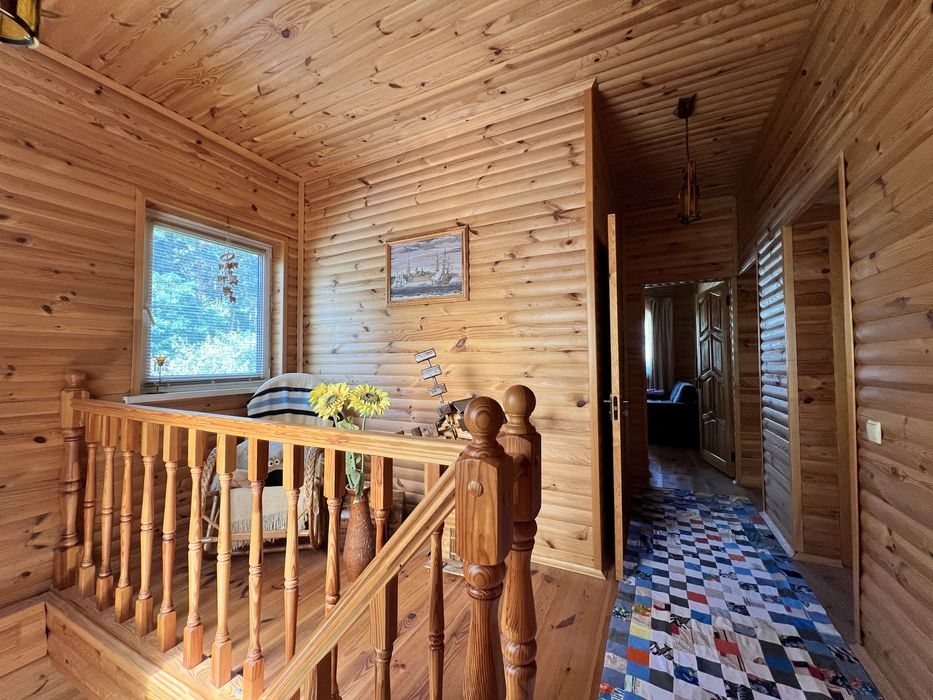 Обмін дачі 150м2 біля с.Морозівка на квартиру в Києві