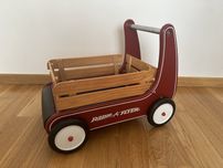 Walker wagon Radio Flyer