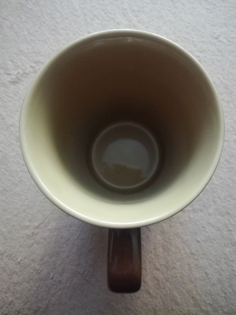 Kubek Dishwasher Safe brązowy