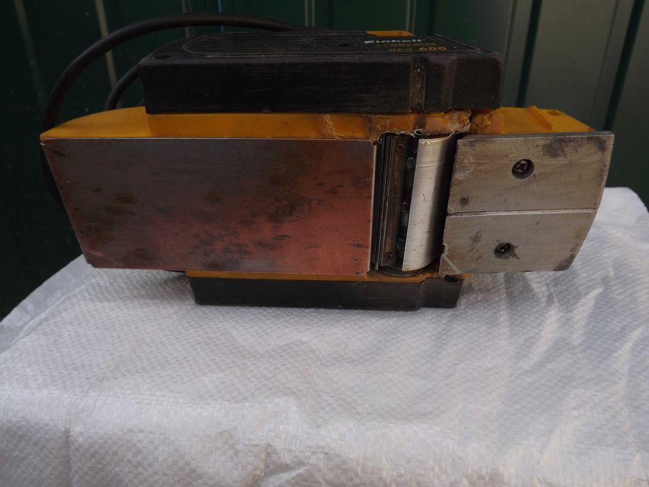 Електро рубанок Einhell BEH 600