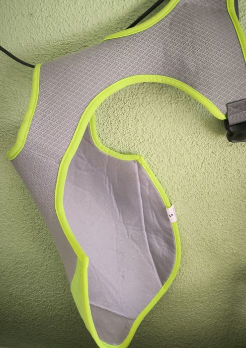 Светоотражающая шлейка для собаки