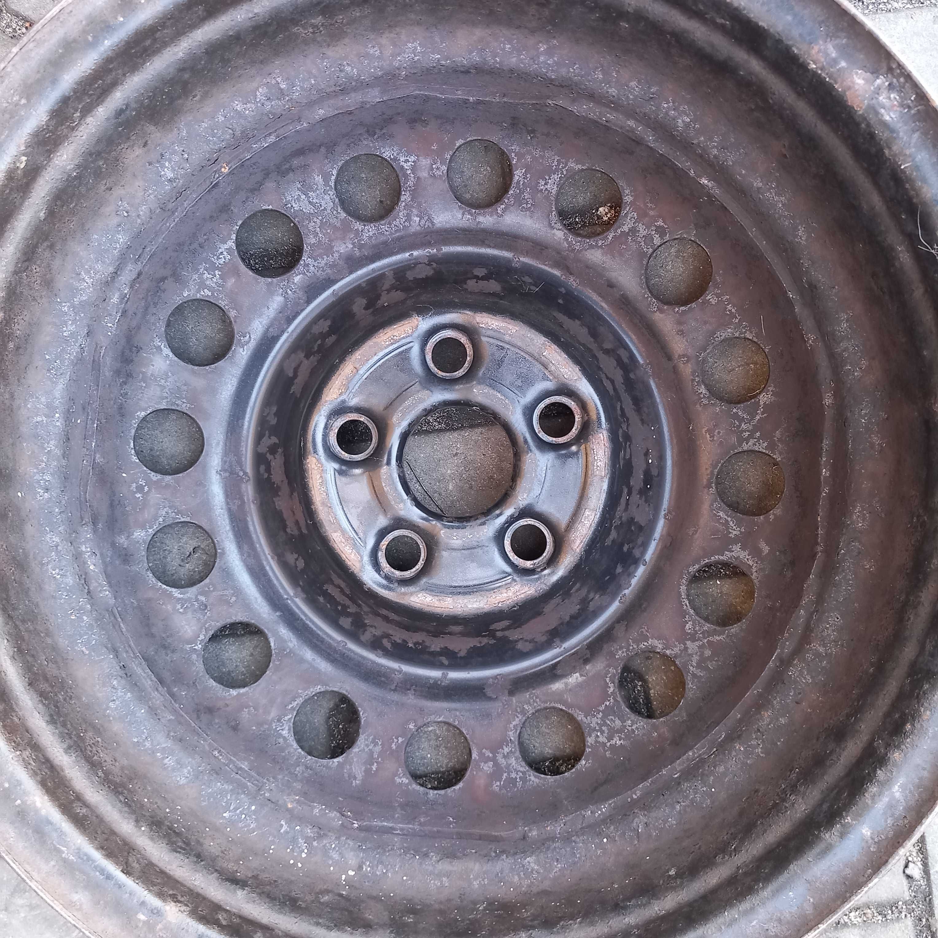 Felga Stalowa 6,5jx16 ET50 5x112 (B2282)