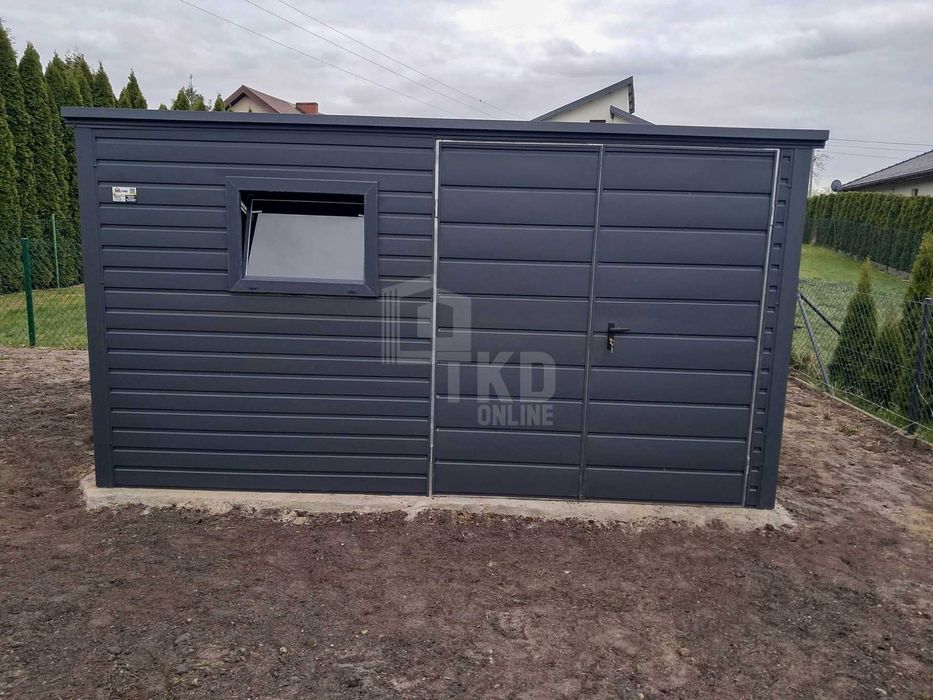 Schowek domek ogrodowy 4x2m brama  2x okno  dach spad w tył TKD391
