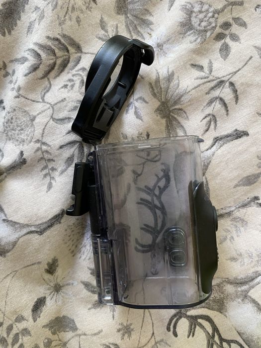 Продам Екшен камеру SONY HDR-AZ1