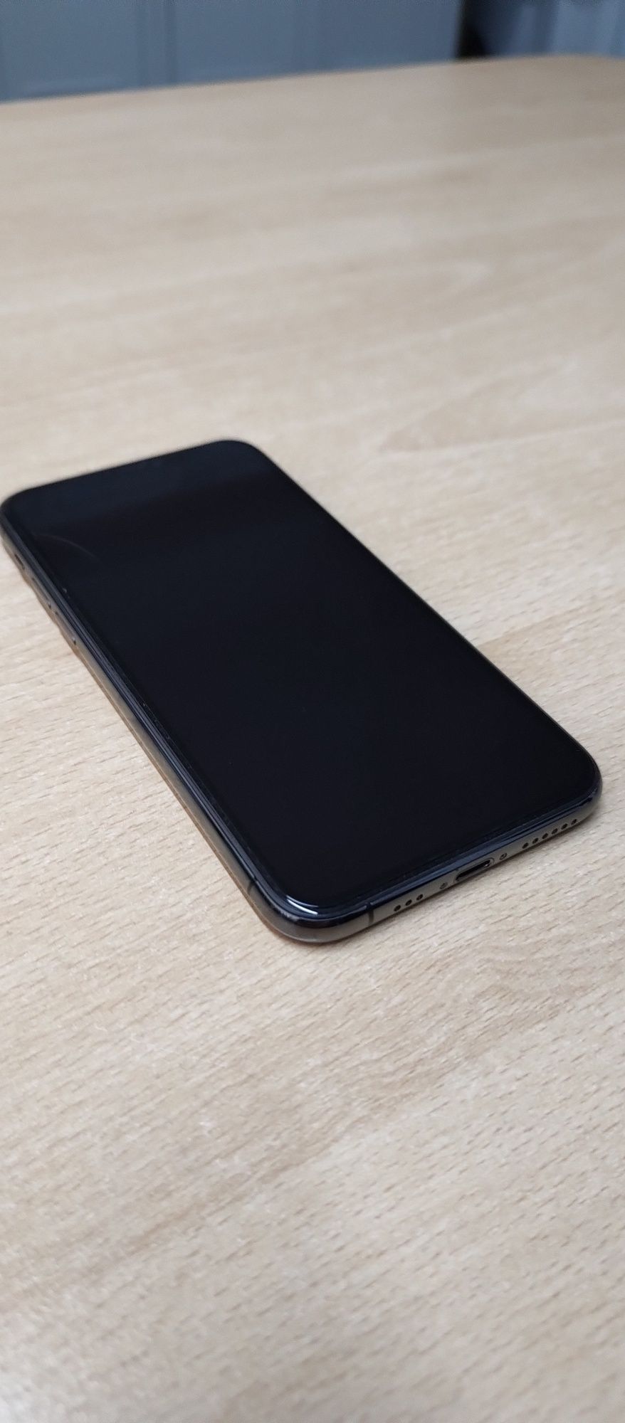 iPhone 11 pro 64 GB