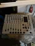 Mixer behringera