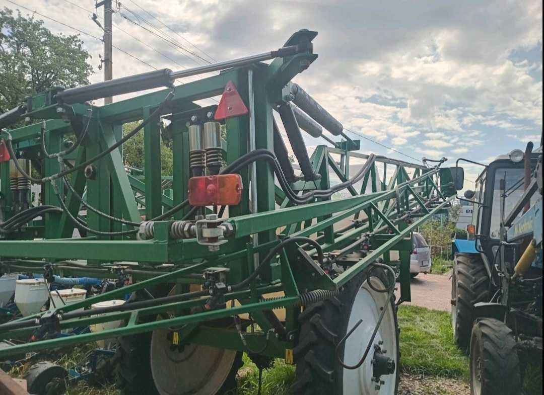 Оприскувач прицепний