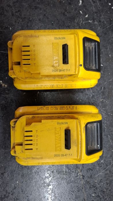 Акумулятор dewalt 3ah