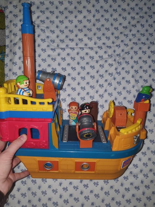 Mega bloks корабель музичний