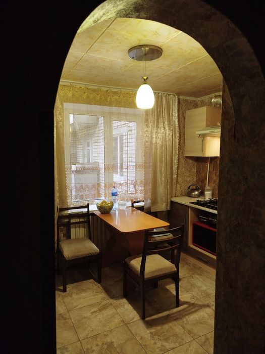 Продам 4-х комнатную квартиру в девятиэтажном доме на ПЗТО