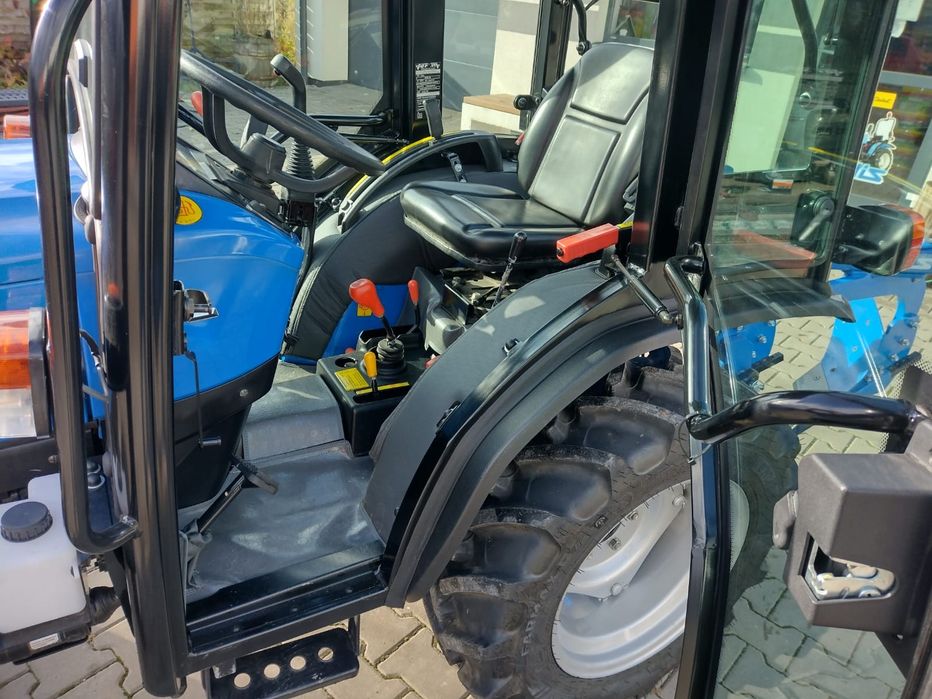 Traktorek ciagniczek kosiarka Nowy Solis 22 4x4 kabina F-Vat kosiarka