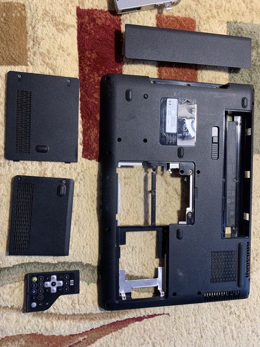 Ноутбук HP Pavilion dv6000 (запчастини на фото)