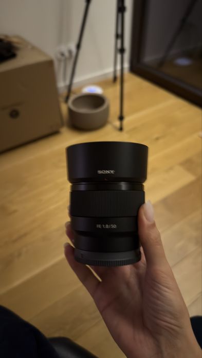 Sony FE 50mm f/1.8 Lens – Excellent Condition