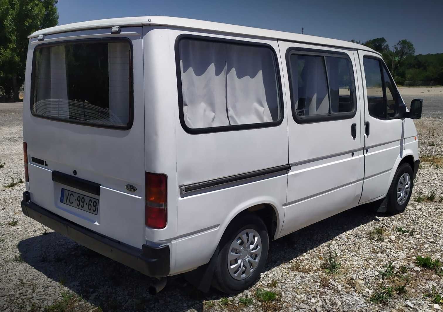 Campervan - Ford Transit - 4 Dormidas