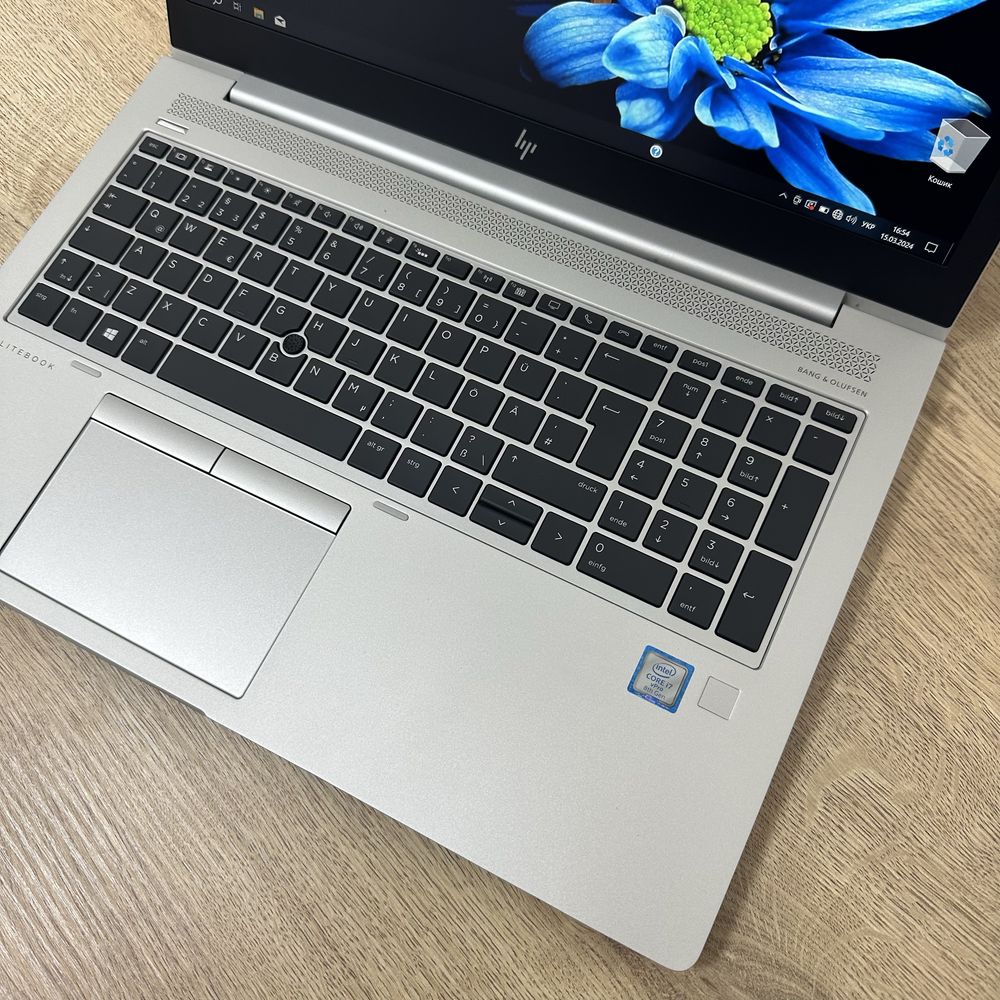 Ноутбук HP EliteBook 850G5 i7-8650u/16Gb/512SSD Nvidia 540X 2Gb