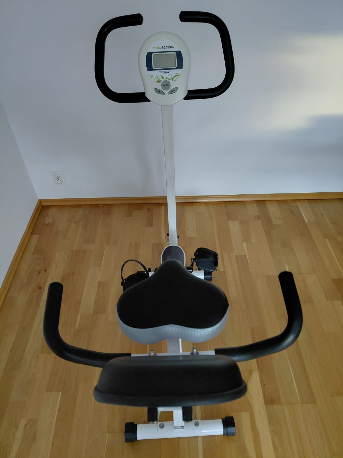Rower stacjonarny magnetyczny Total Access YF92