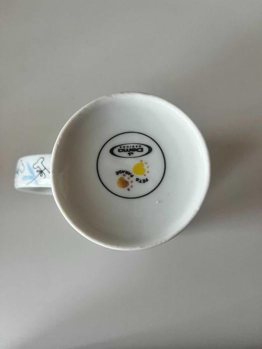 Piękny, ceramiczny kubek z psami