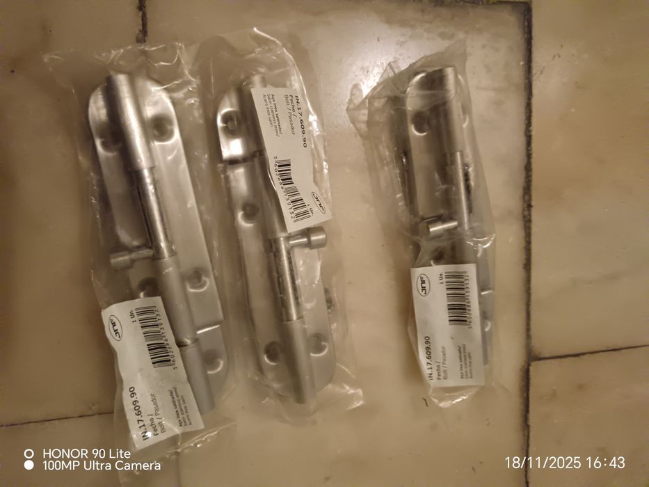 Fechos variados novos