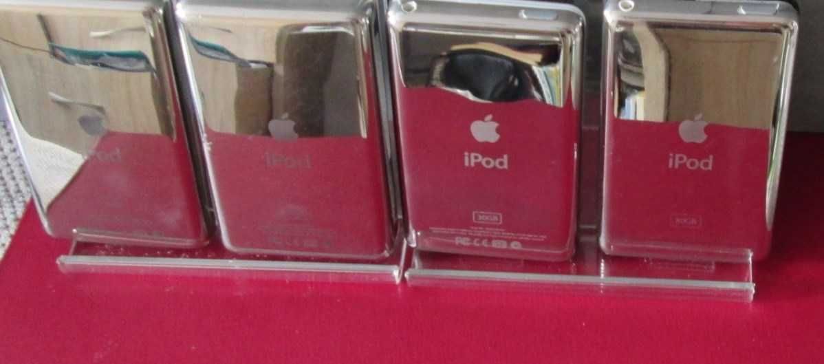 iPod classic 100 % sprawny, ładny  - z gwarancją