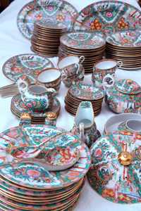 Serviço de jantar, 94 peças em porcelana da china