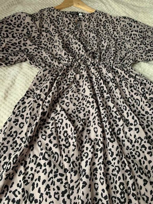 Леопардова сукня
