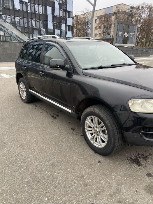 Фольцваген Туарег 2006 рік, 2,5 дізель автомат