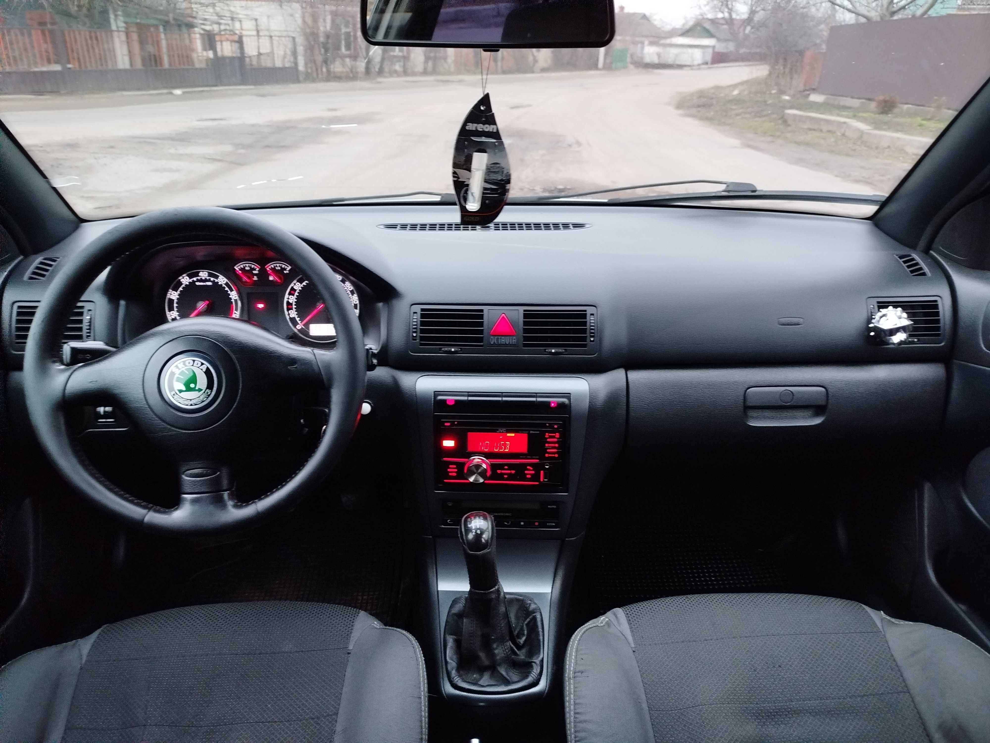 Продам Skoda Octavia 1.8 газ/бенз 2008г.