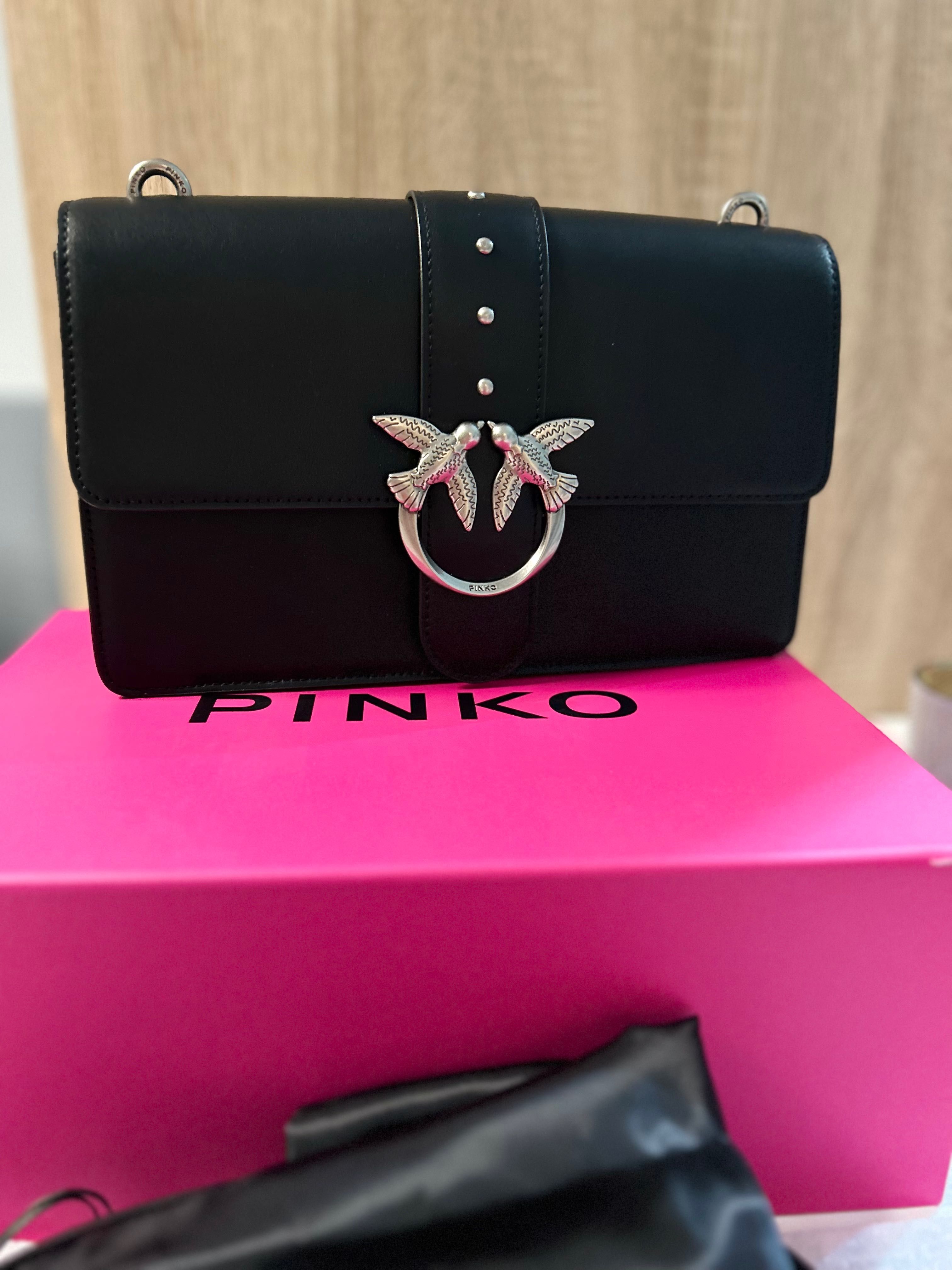 Torebka Pinko Classic Love Bag Icon z biżuteryjnym paskiem