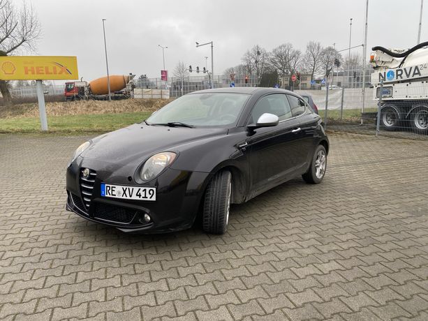 Alfa Romeo MiTO 1.6 JTDM 120PS / Xenon - Tempomat - BOSE