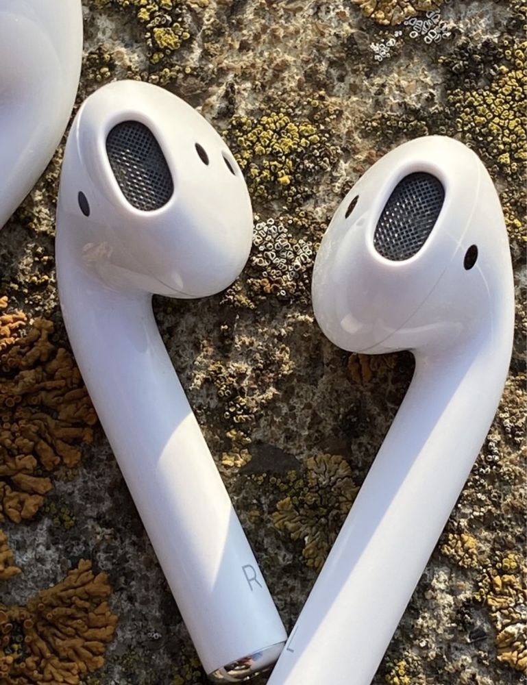 Lewa / Prawa Słuchawka AirPods 2  A2032 A2031