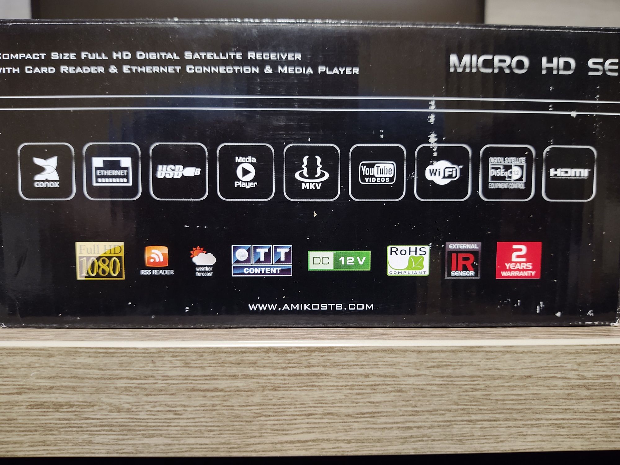 Спутниковый ресивер Amiko Micro HD SE