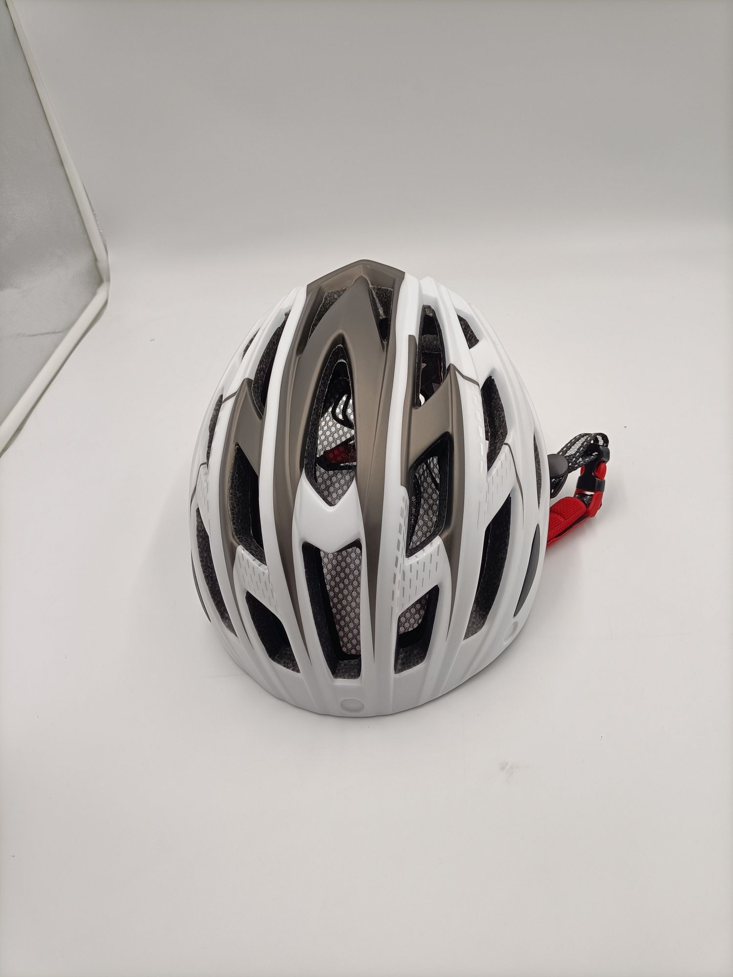Kask rowerowy z lampką shiax róż. M/L