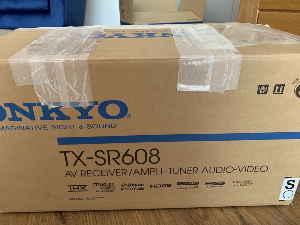 Amplituner Onkyo SR608