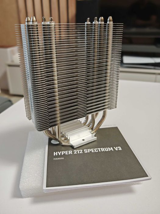 Кулер Cooler Master Hyper 212 Spectrum V3 CPU Cooler - 120mm Fan