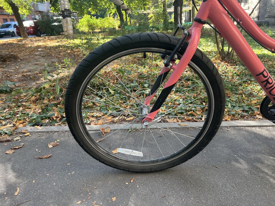 Вілосипед для дівчинки