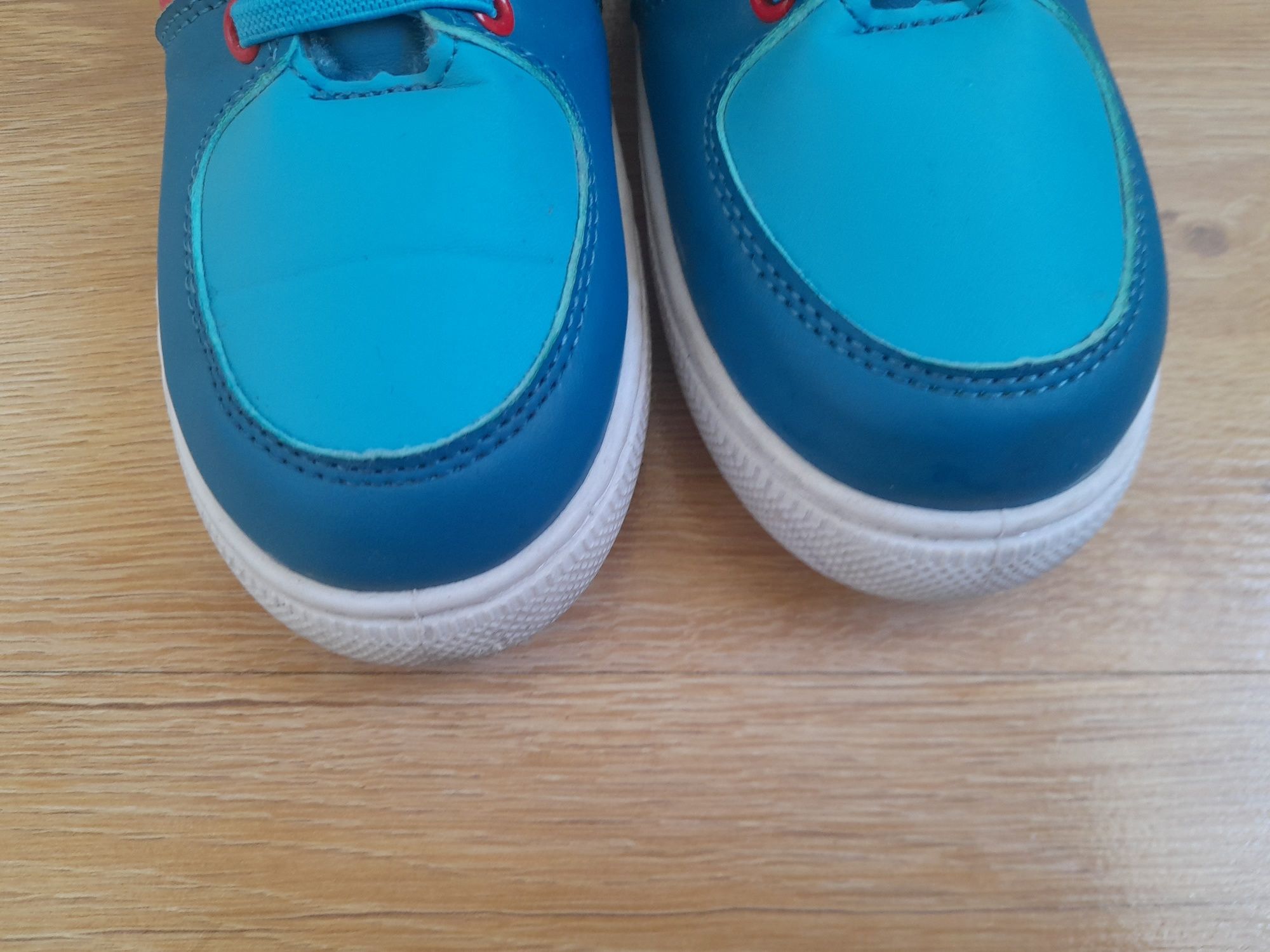 Buty ocieplane superman dla chłopca 30