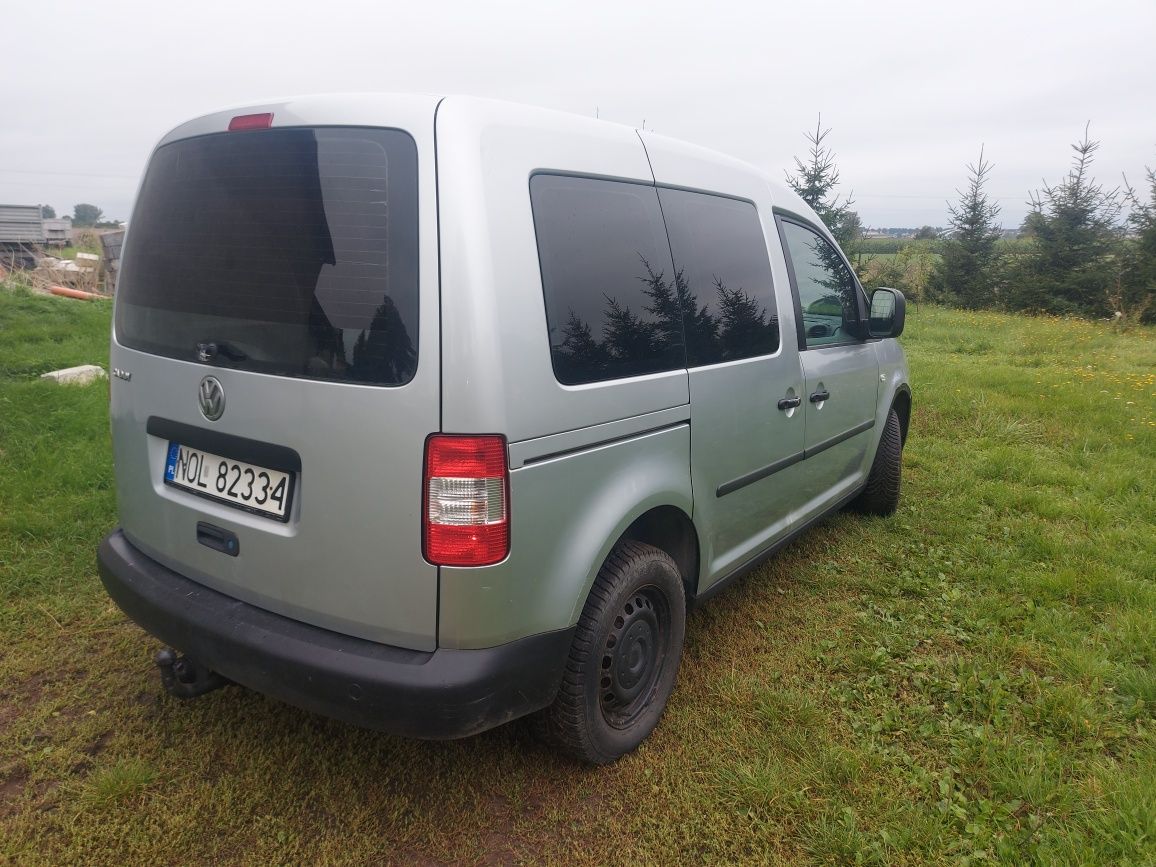 Sprzedam vw caddy wersja osobowa 1,9tdi