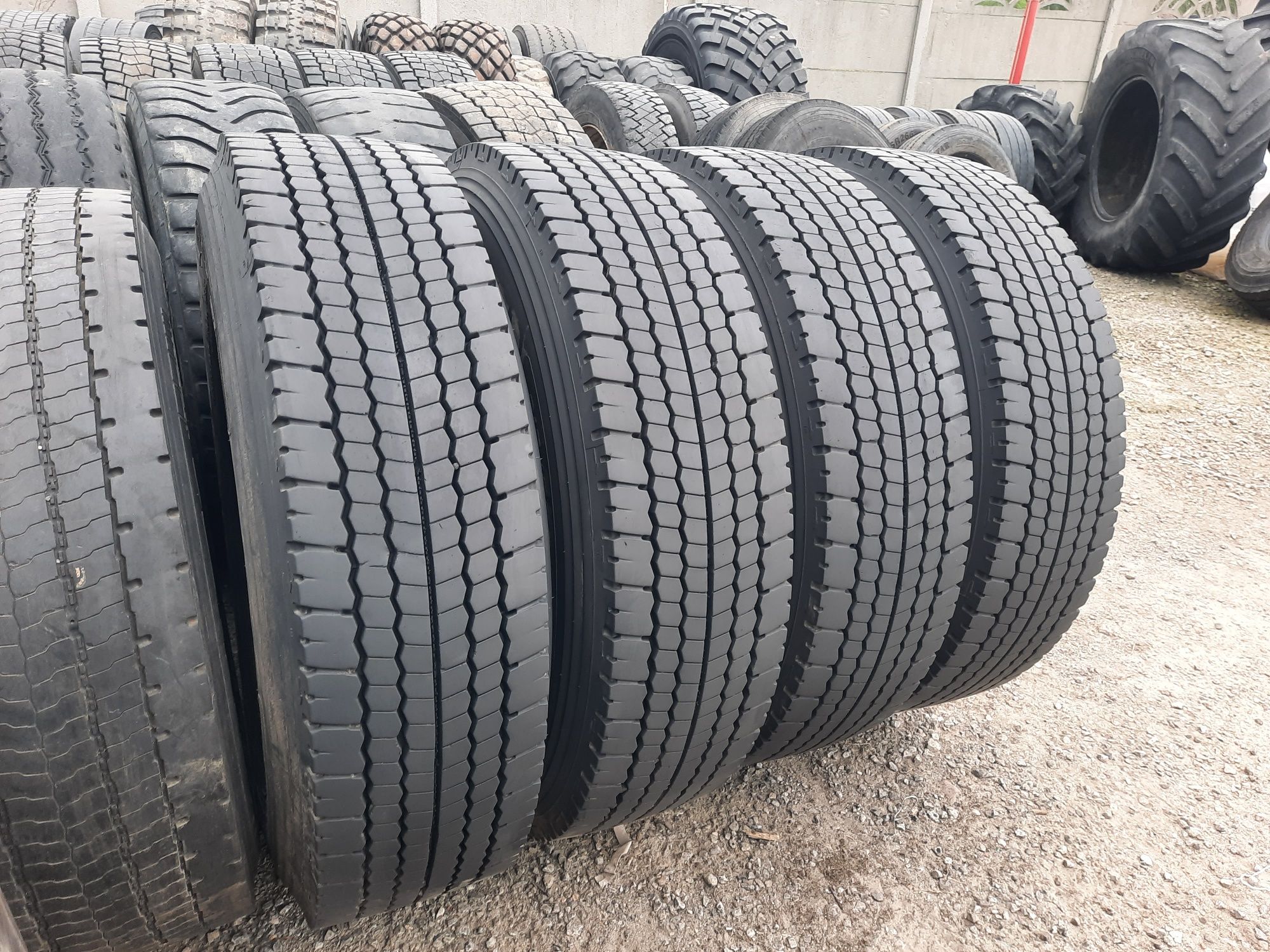 4 opony 315/80 R22.5 Triangle TRD 02 80% bieżnika