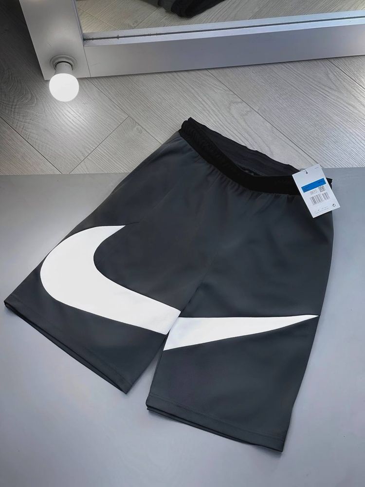 Оригинальные Мужские спортивные шорты найк nike big swoosh