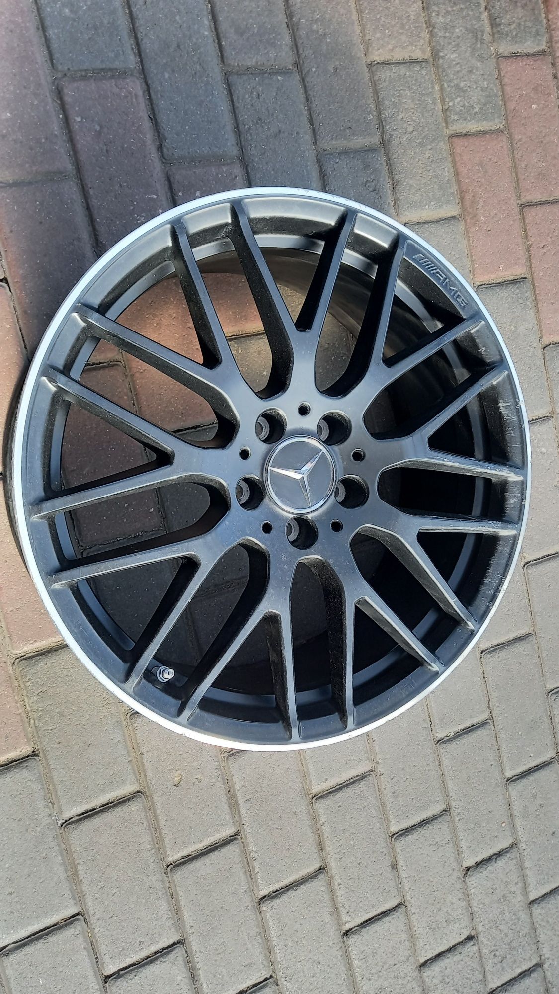 Felga Mercedes AMG 5x112 8J 19" ET 48  1 sztuka