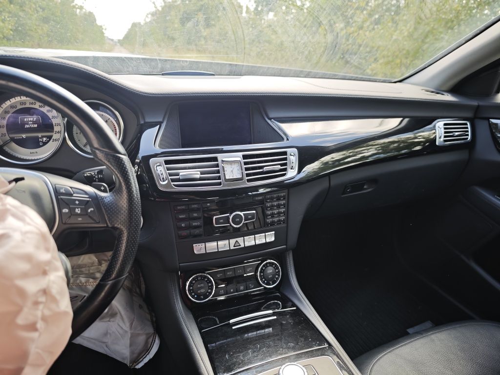 Mercedes-Benz CLS 350CDI, uszkodzony
