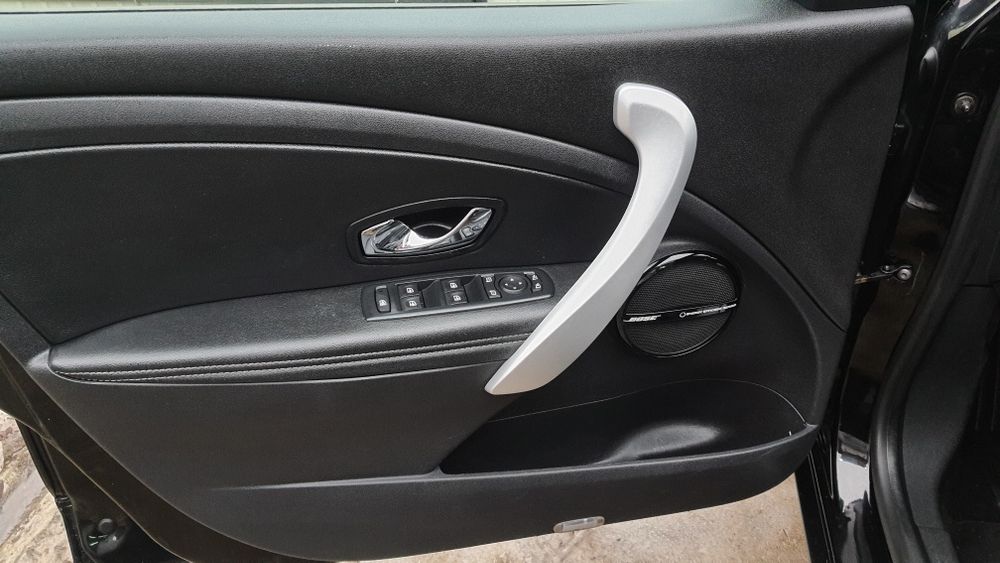 RENAULT MEGANE 3 BOSE 2012 (рено меган 3)