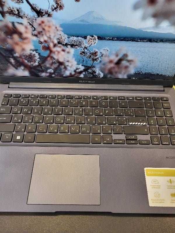 Ноутбук ASUS X1502Z