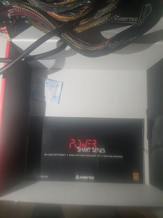Chieftec 750w повністью робочий