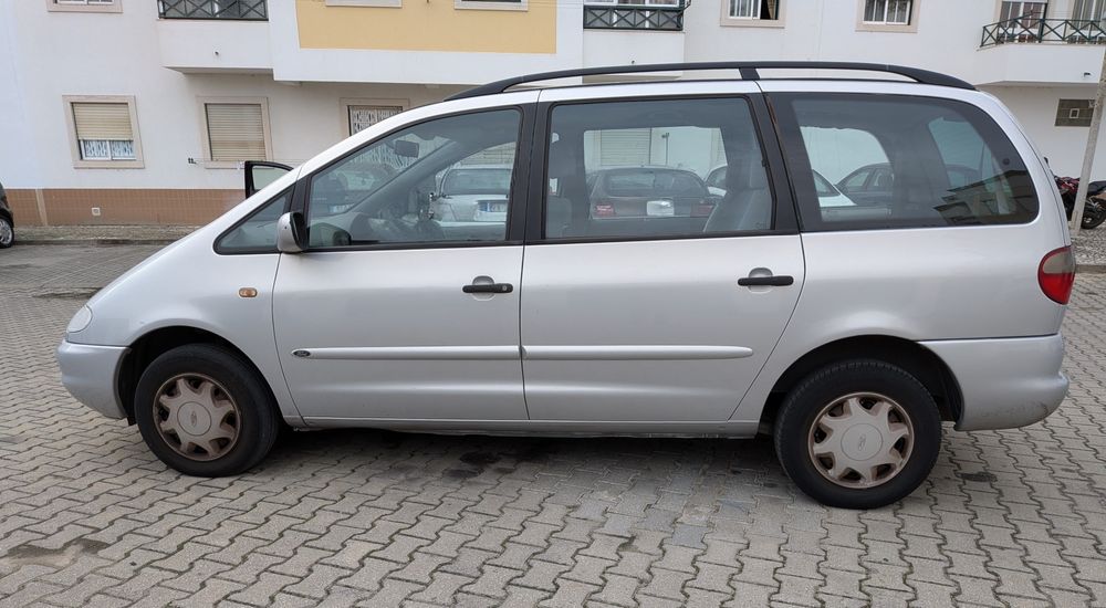 Ford Galaxy 1.9 TDI 110 CV 7 lug 99