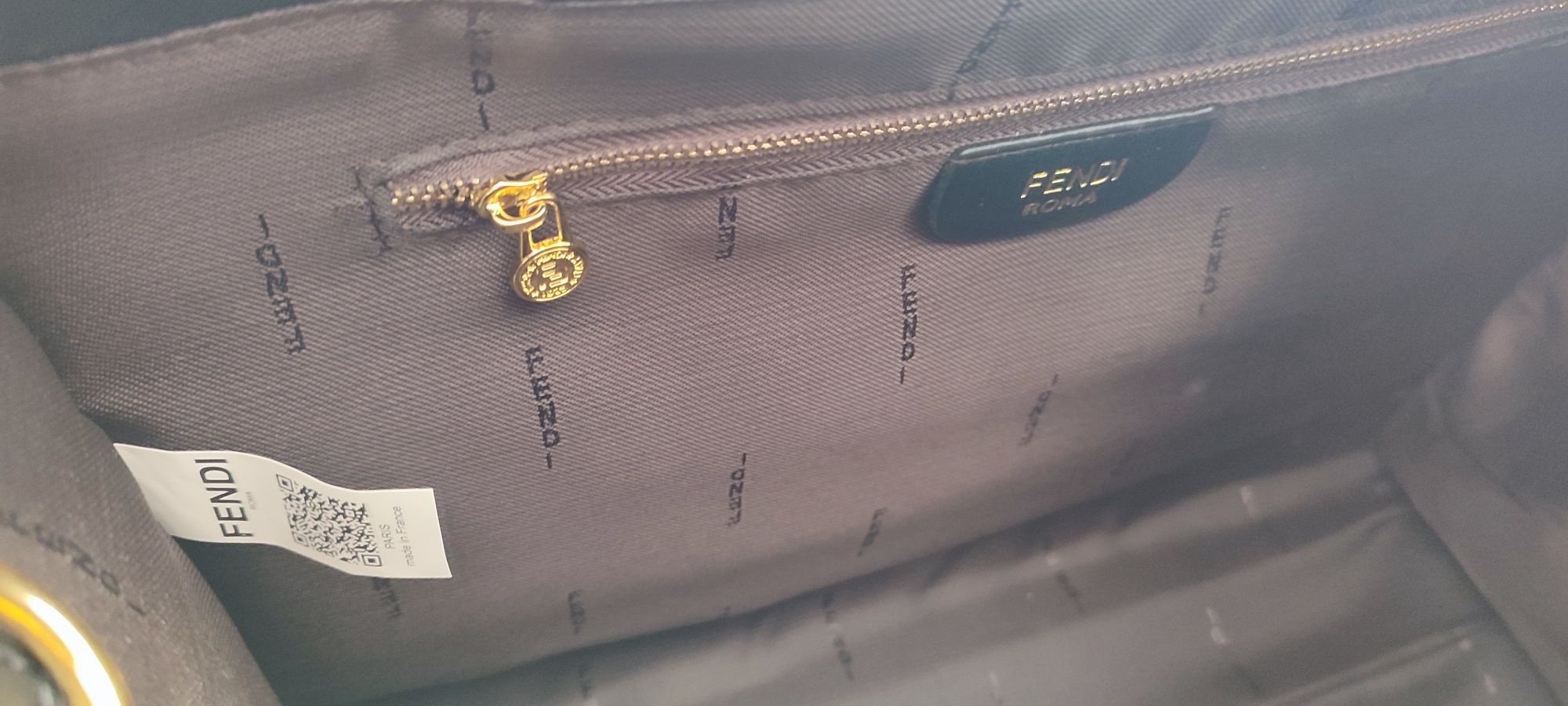 Mala elegante e intemporal