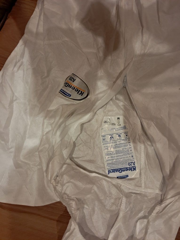 Kombinezony malarskie 3 szt nowe