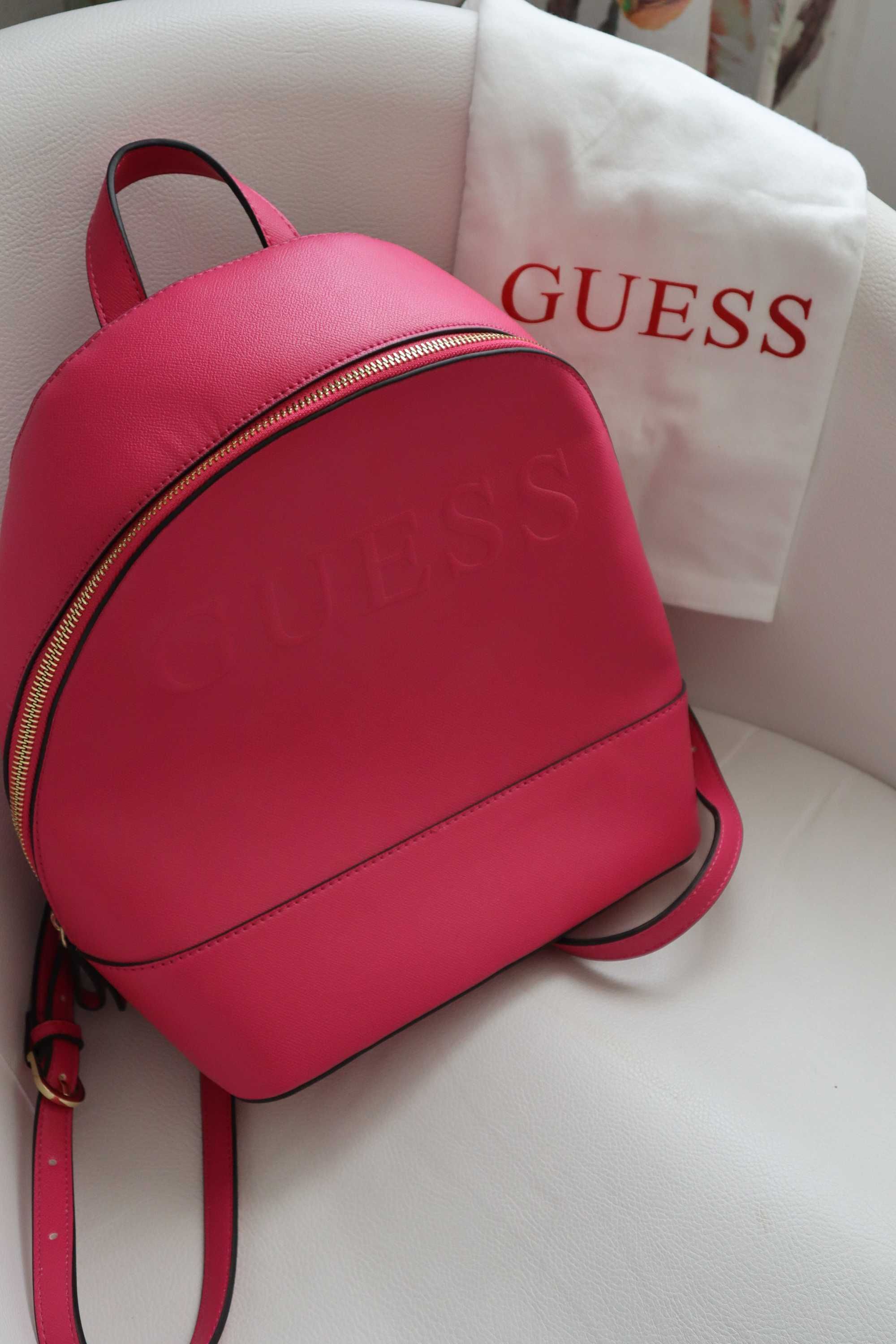 Mochila Guess - NOVA